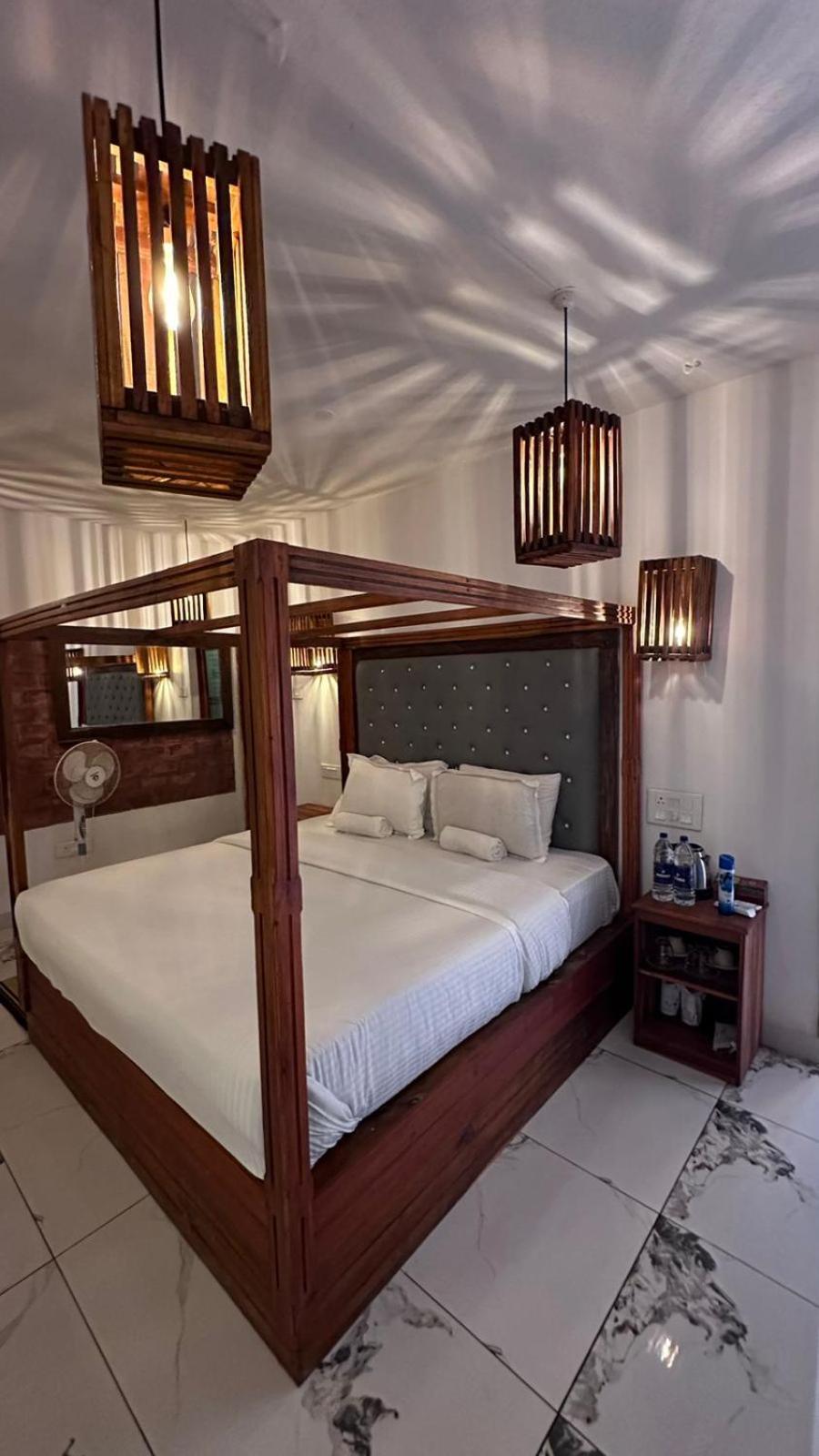 Nidra By Sarwaa Bed & Breakfast Varkala Ngoại thất bức ảnh