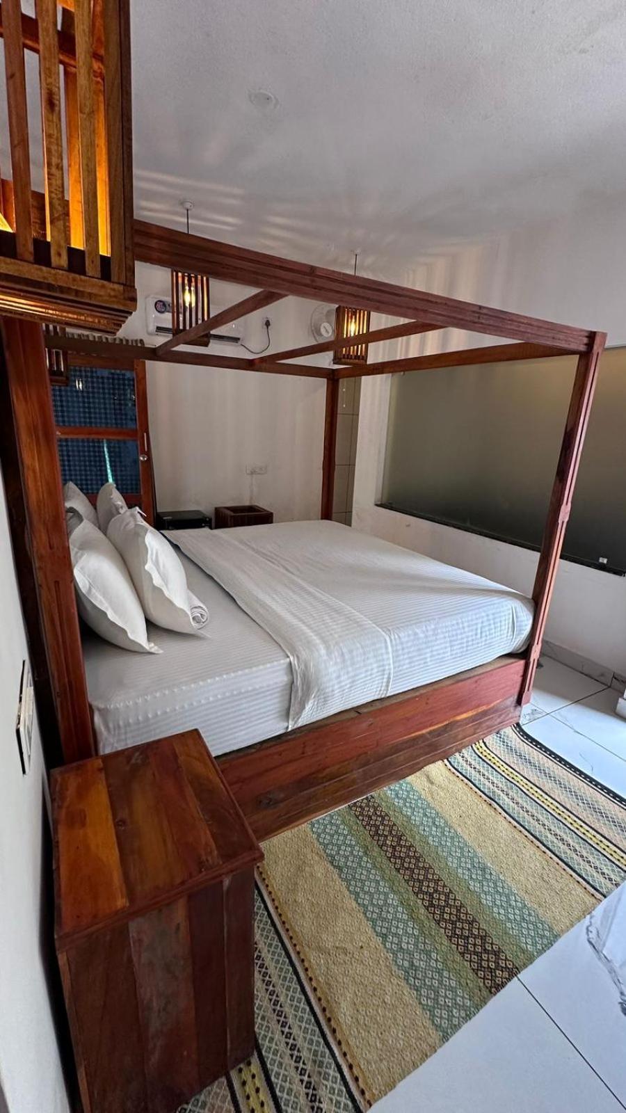 Nidra By Sarwaa Bed & Breakfast Varkala Ngoại thất bức ảnh