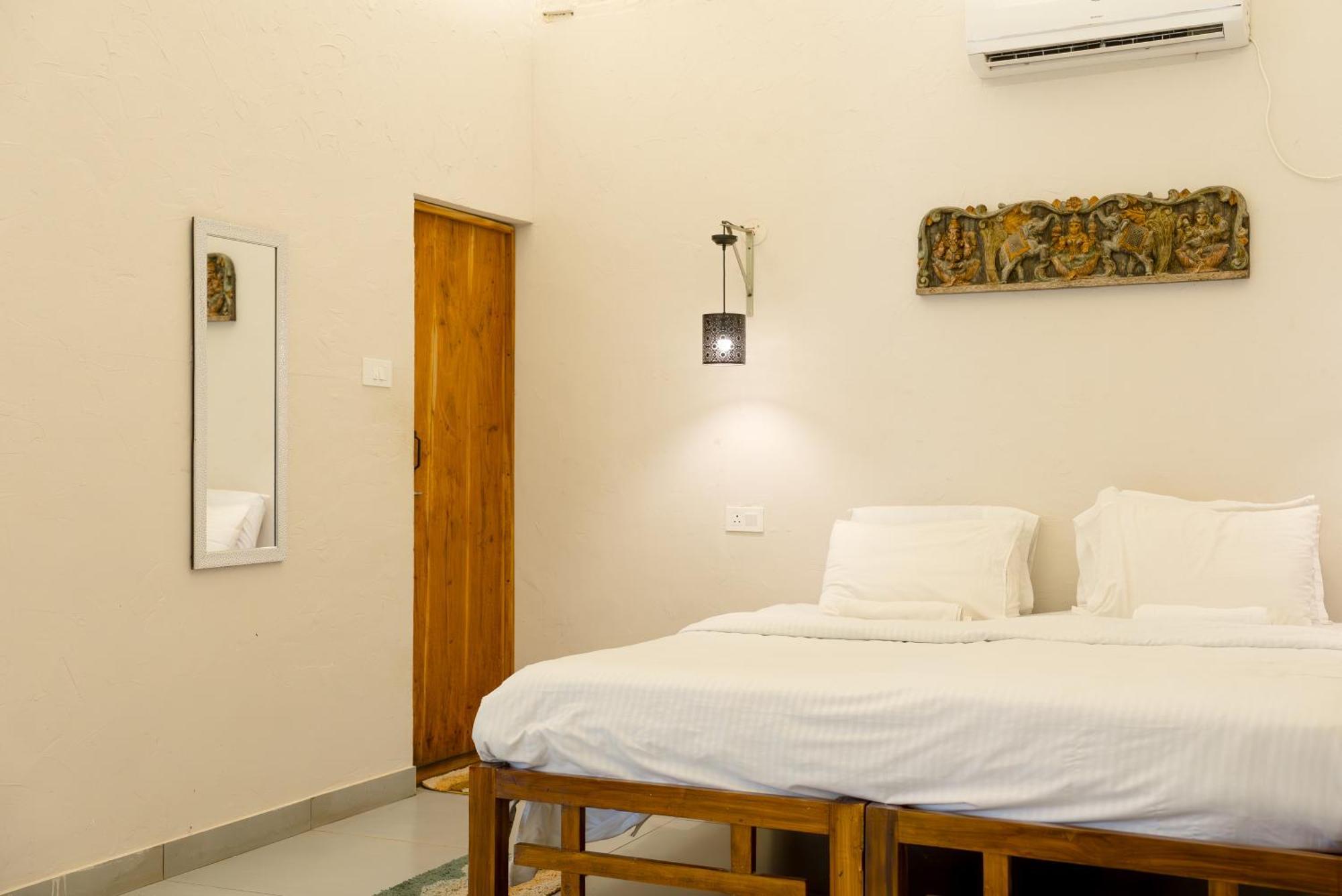 Nidra By Sarwaa Bed & Breakfast Varkala Ngoại thất bức ảnh