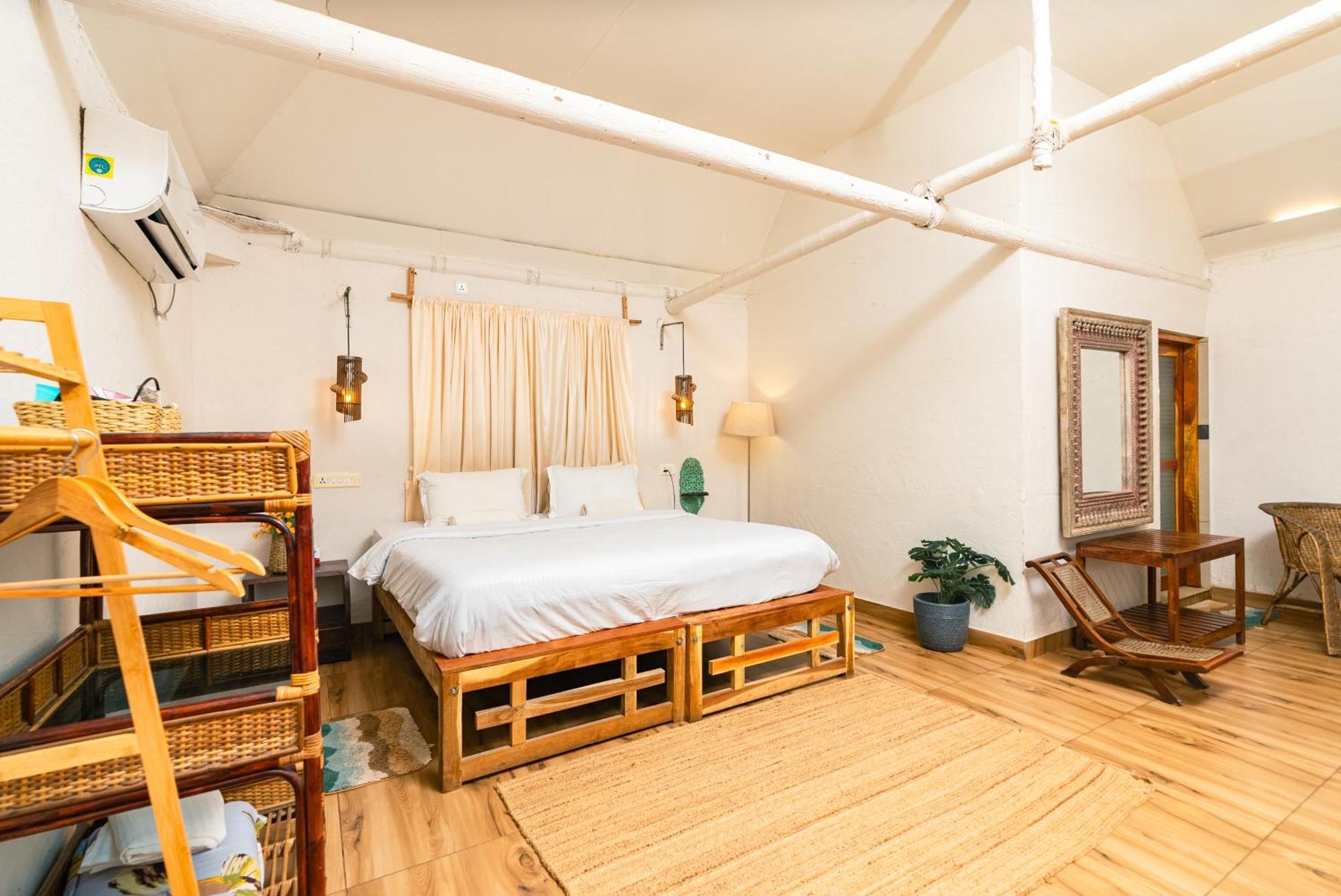 Nidra By Sarwaa Bed & Breakfast Varkala Ngoại thất bức ảnh